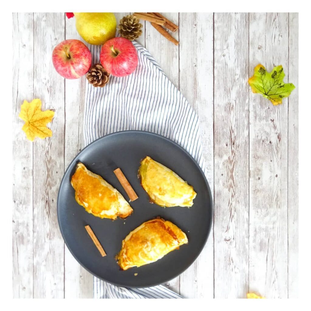 Chaussons pommes, poires et cannelle