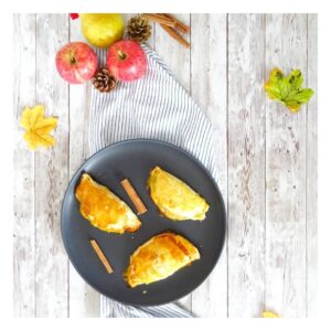 Chaussons pommes, poires et cannelle