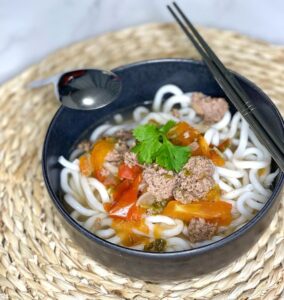 Soupe de nouilles avec udon