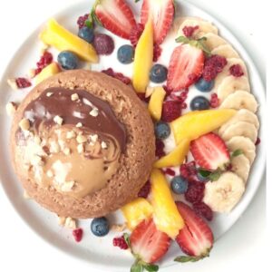 Bowl cake cacao et beurre de cacahuètes