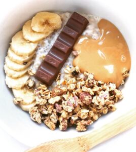 Porridge aux graines de chia et miel