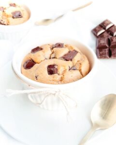 Peanut muffin