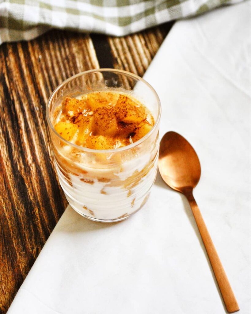 Fromage blanc pomme cannelle