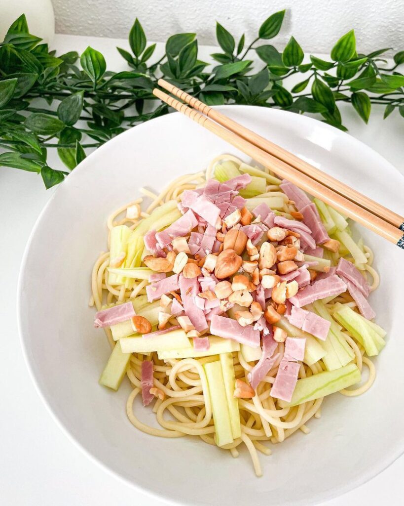 Salade froide spaghettis cajous