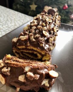 Roulé Nutella-noisettes-Kinder