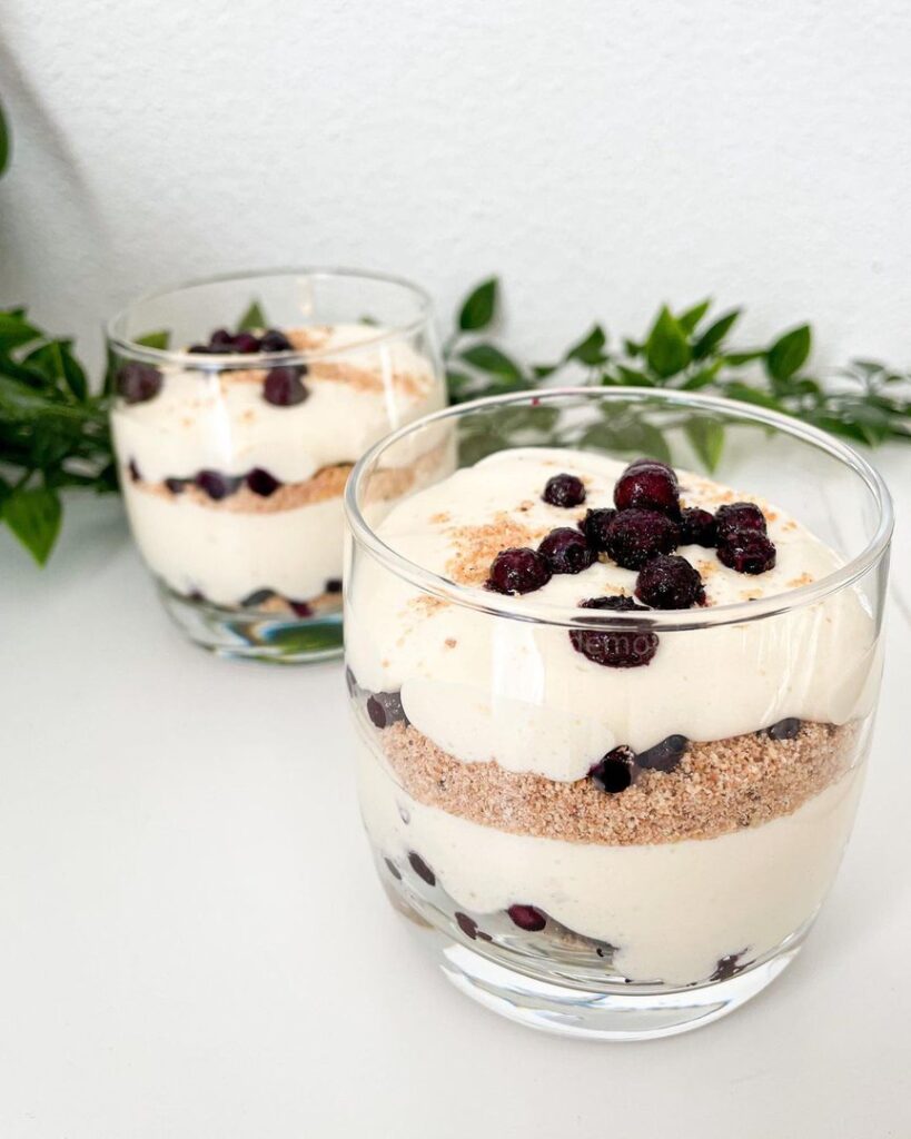 Verrines de tiramisu aux myrtilles