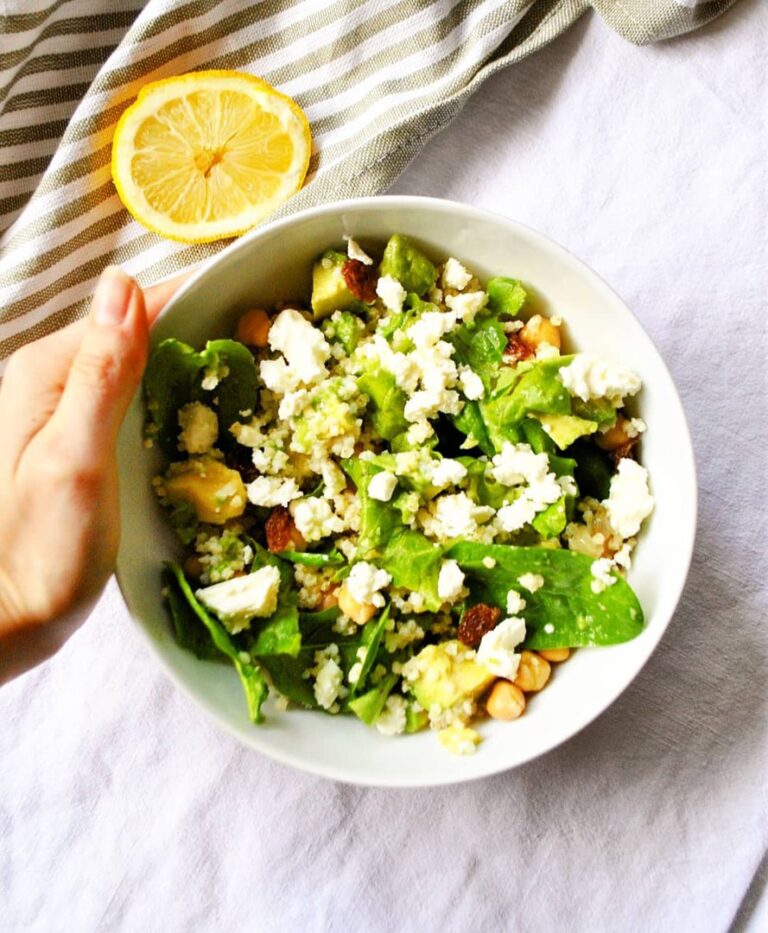 Salade quinoa pois chiches et raisins secs