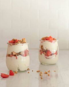 Verrines granola et fraises