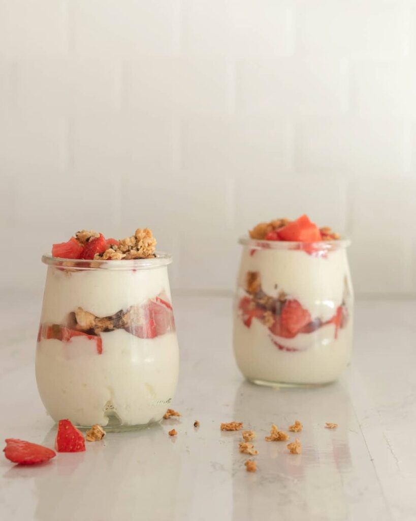 Verrines granola et fraises