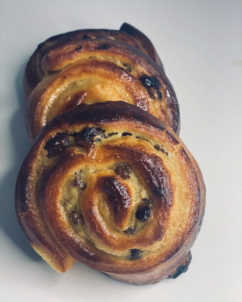 Pains aux raisins maison