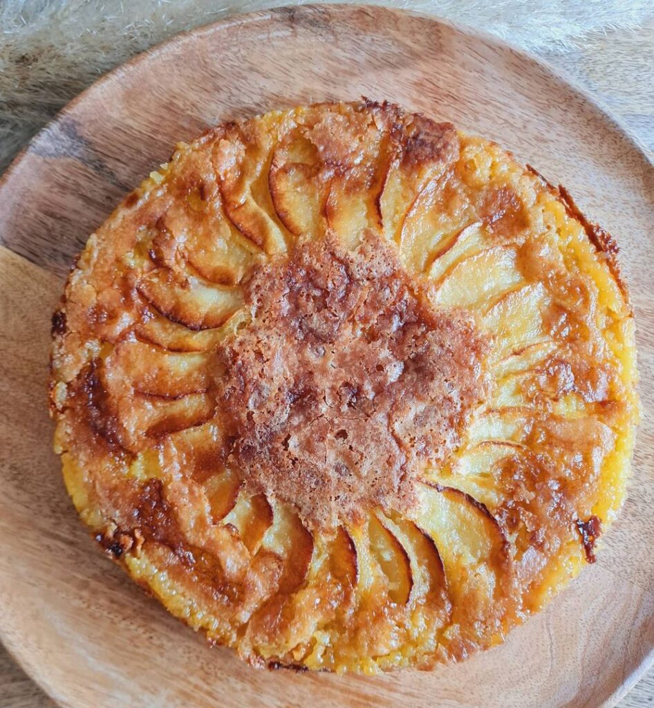 Gâteau vanillé aux pommes