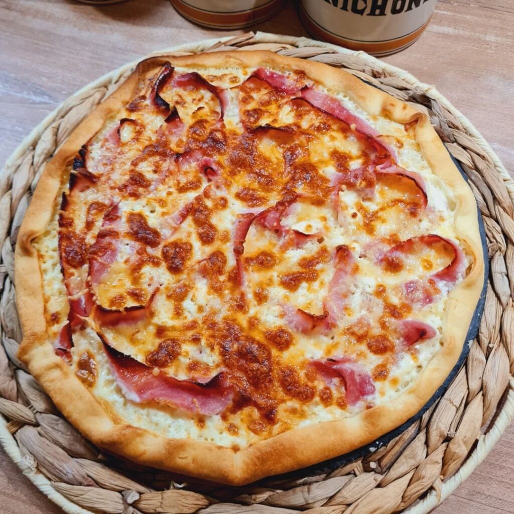 Tarte jambon fêta et mozzarella