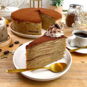 Mille crêpes façon tiramisu au café