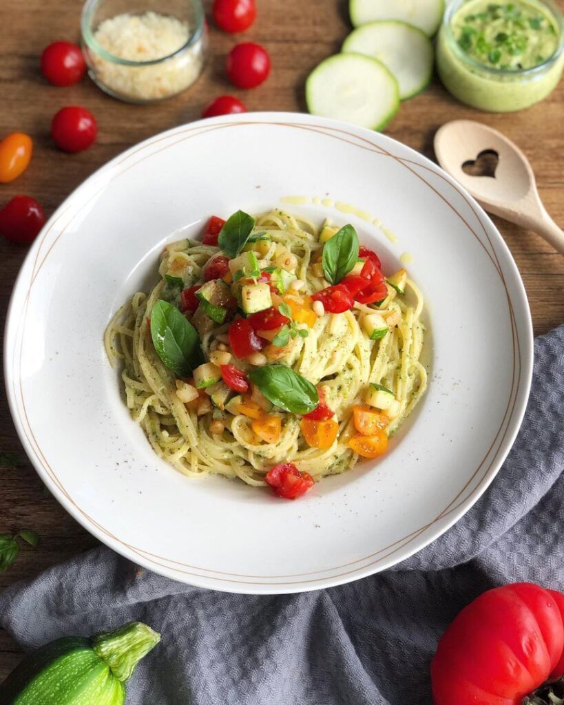 Pâtes au pesto de courgette