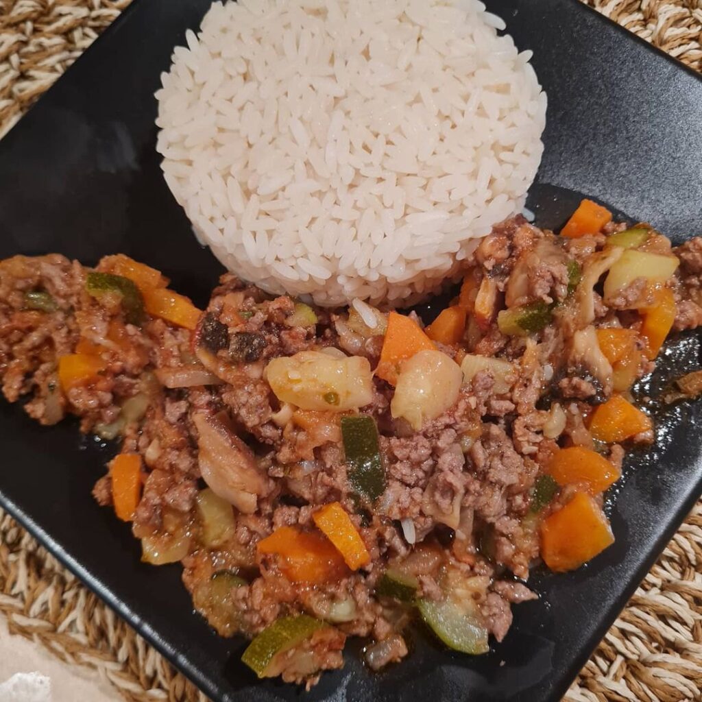 Hachis de légumes au cookeo, accompagné de riz Thaï