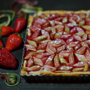 Tarte rustique fraises rhubarbe Tarte rustique fraises rhubarbe
