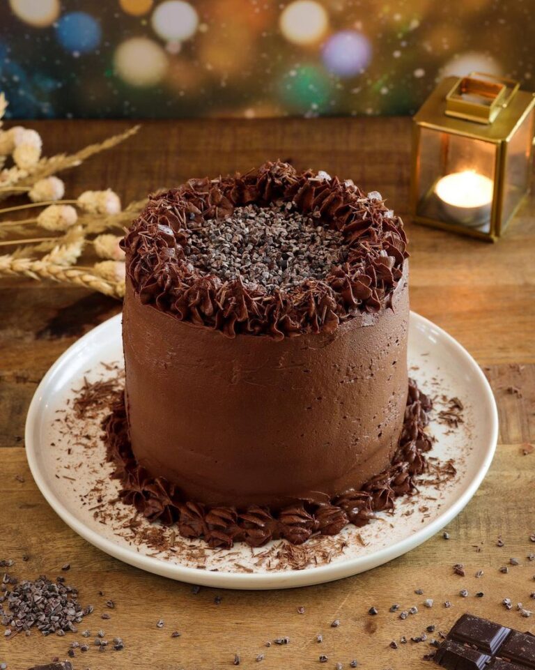 Layer cake moelleux tout chocolat Layer cake moelleux tout chocolat