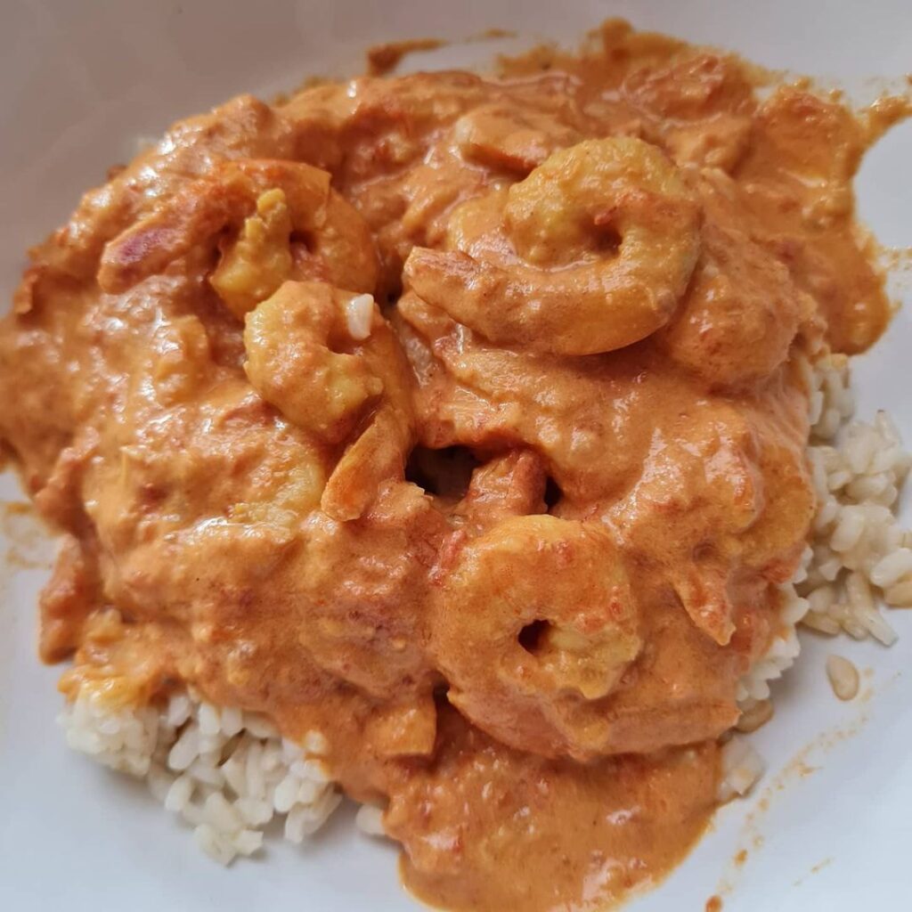 Crevettes sauce tomate et lait de coco