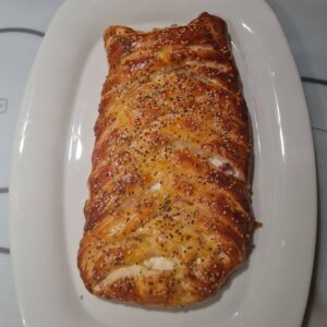 Tresse feuilletée jambon et fromage de chèvre