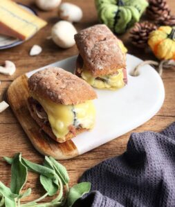 Ciabatta façon burger au Morbier