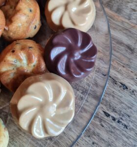 Mes marguerites aux pépites de chocolat & coques chocolat noir/ dulcey
