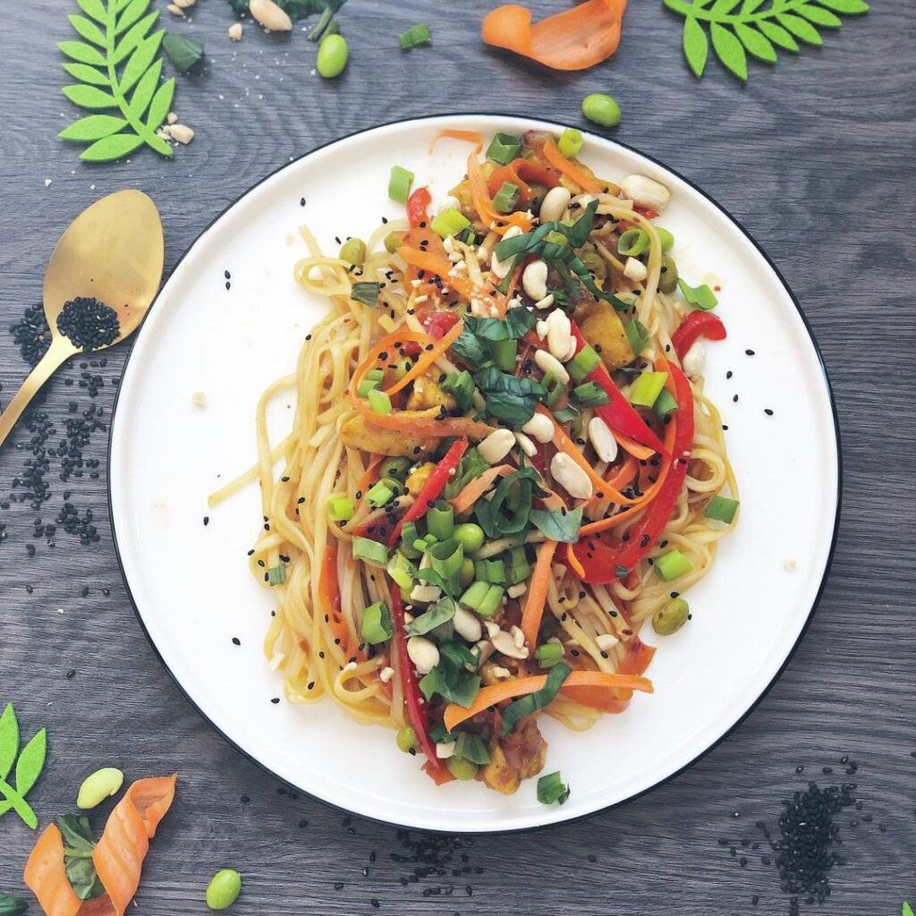 Nouilles au poulet thaï