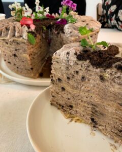 Gâteau de crêpes à la pâte à tartiner et Oreo