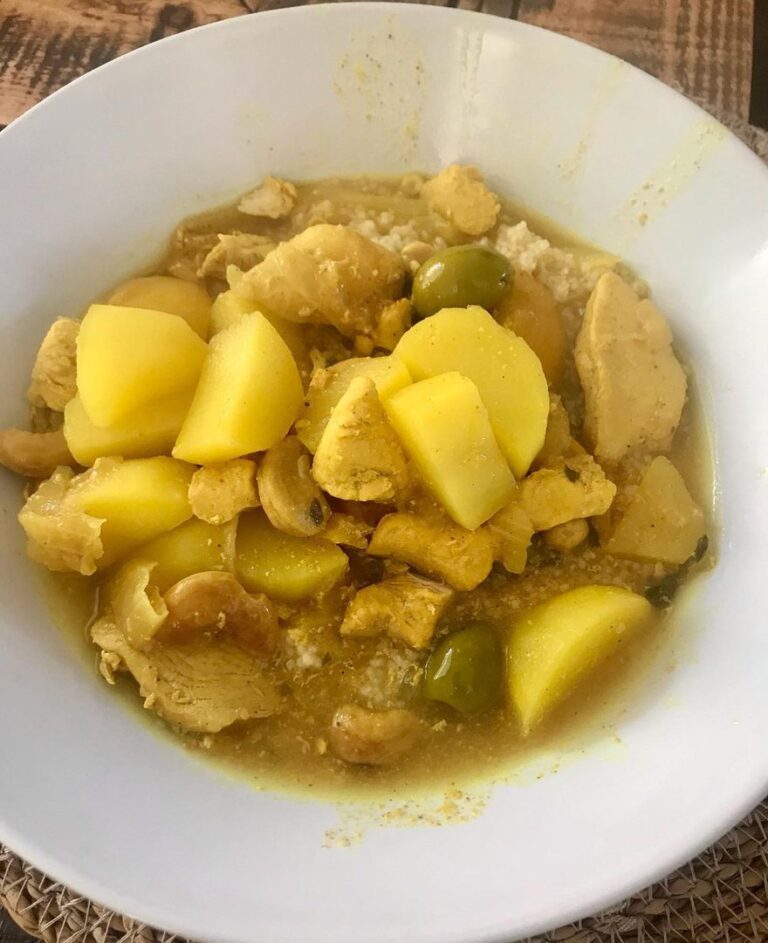 Tajine au poulet pommes de terre et olives Tajine au poulet pommes de terre et olives