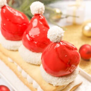 La bûche bonnet du Père Noël