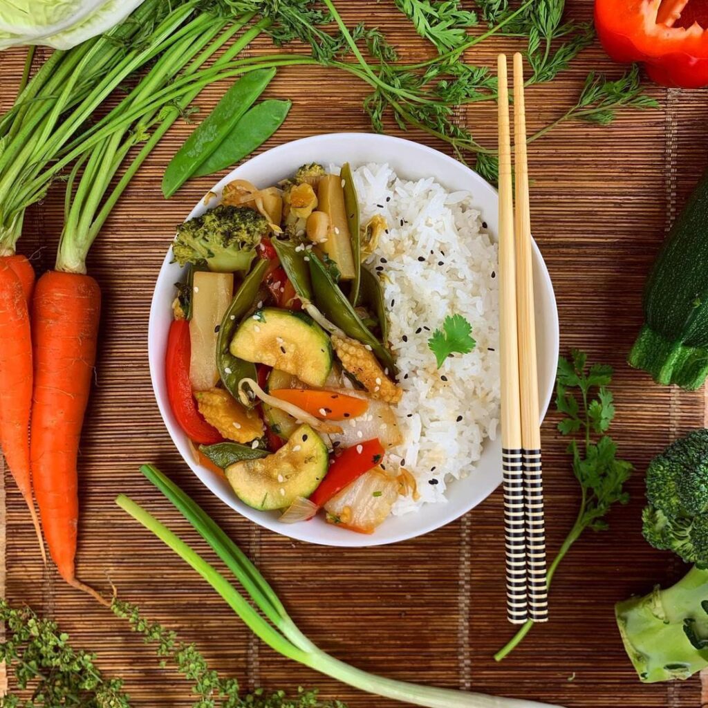 Poêlée courgettes brocolis poivrons carottes
