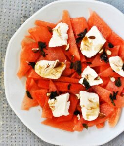 Salade pastèque mozza menthe