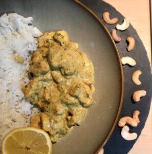 Poulet au curry & noix de cajou