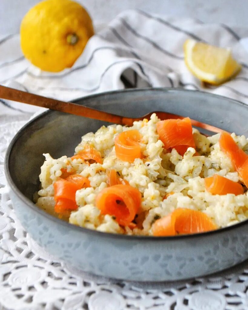 Risotto citronné au saumon fumé