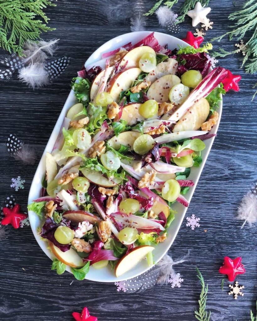 Salade Waldorf aux chicons rouges