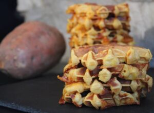 Gaufres de patate douce et cheddar