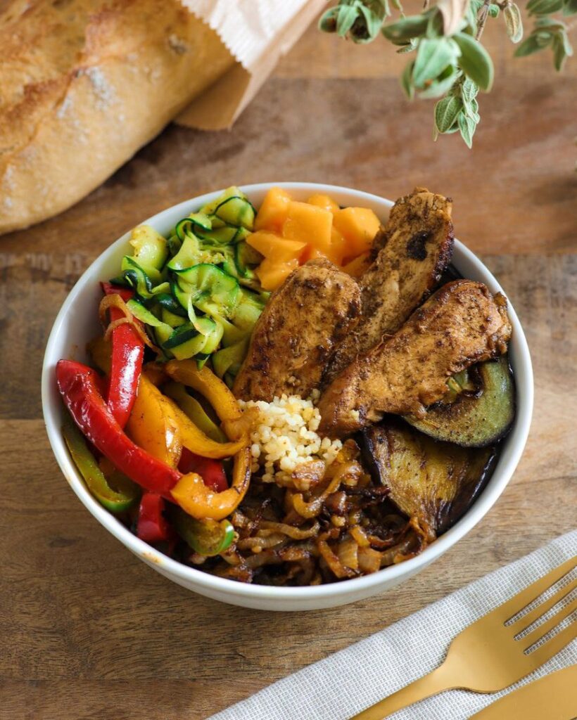 Buddha bowl au poulet cajun