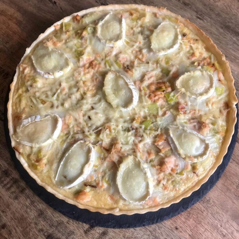 Tarte aux poireaux saumon & chèvre Tarte aux poireaux saumon & chèvre