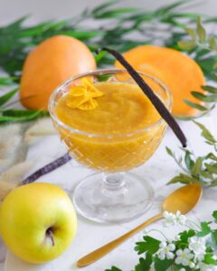 Compote de pomme mangue et vanille avec morceaux