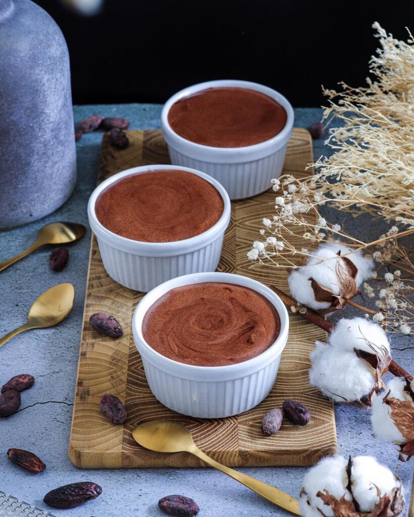 Mousse au chocolat et fève de tonka