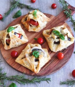 Feuilletés parmigiana