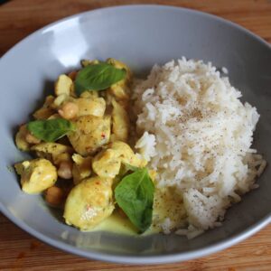 Poulet au curry et au lait de coco