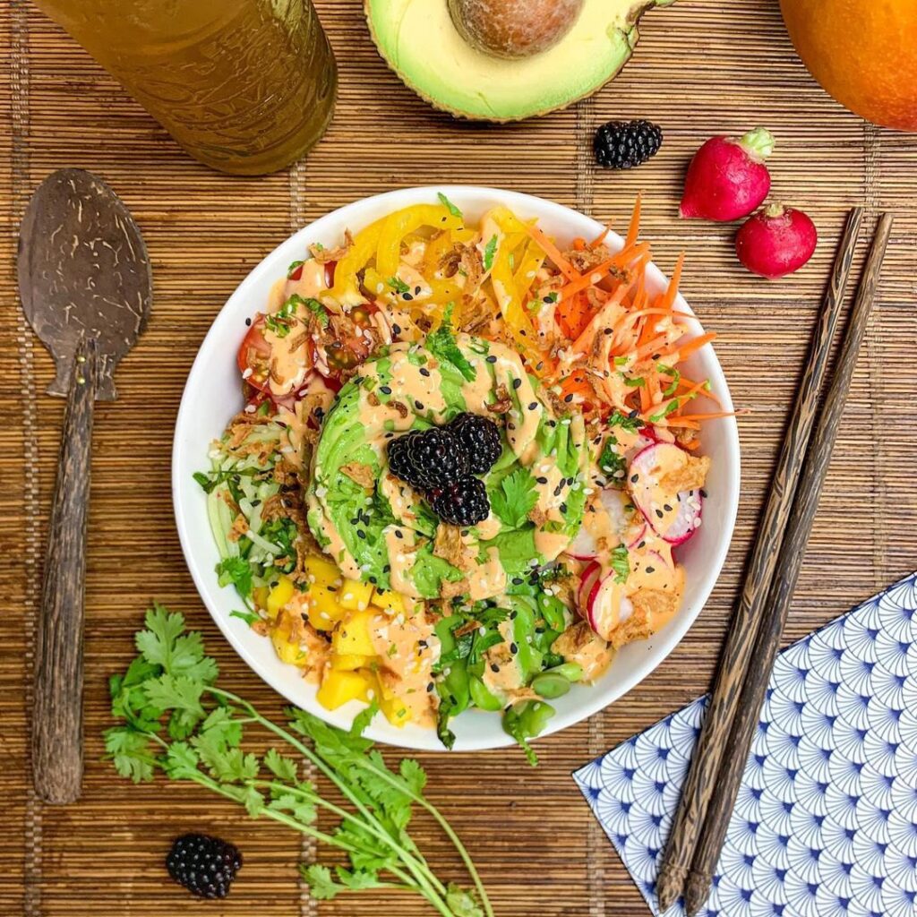 Buddha bowl saumon et crudités