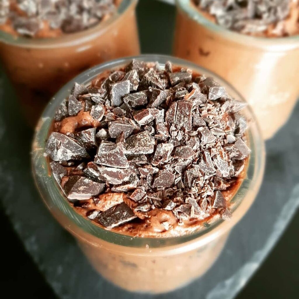 Mousse au chocolat vegan aux deux ingrédients