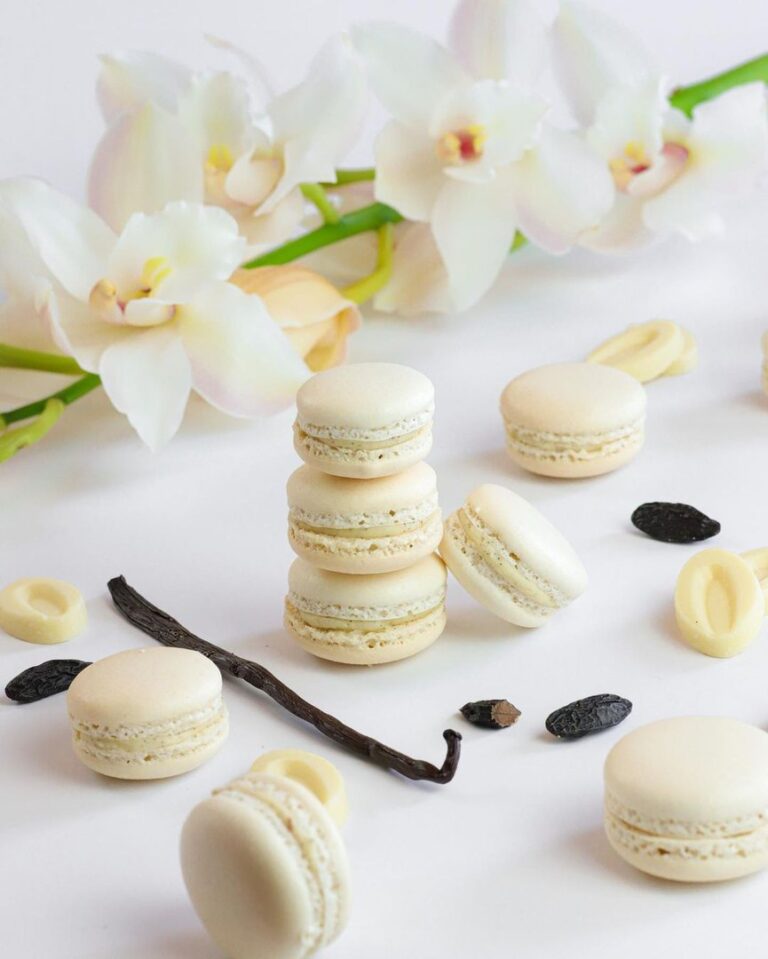 Macarons vanille et fève de tonka Macarons vanille et fève de tonka