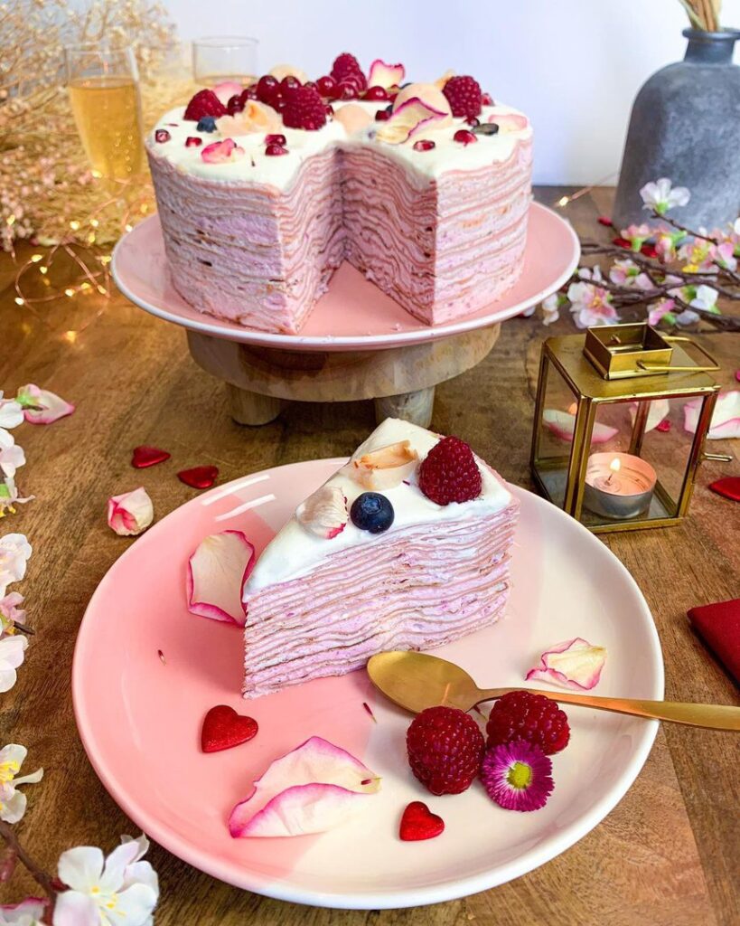 Mille crêpes à la rose et au litchi