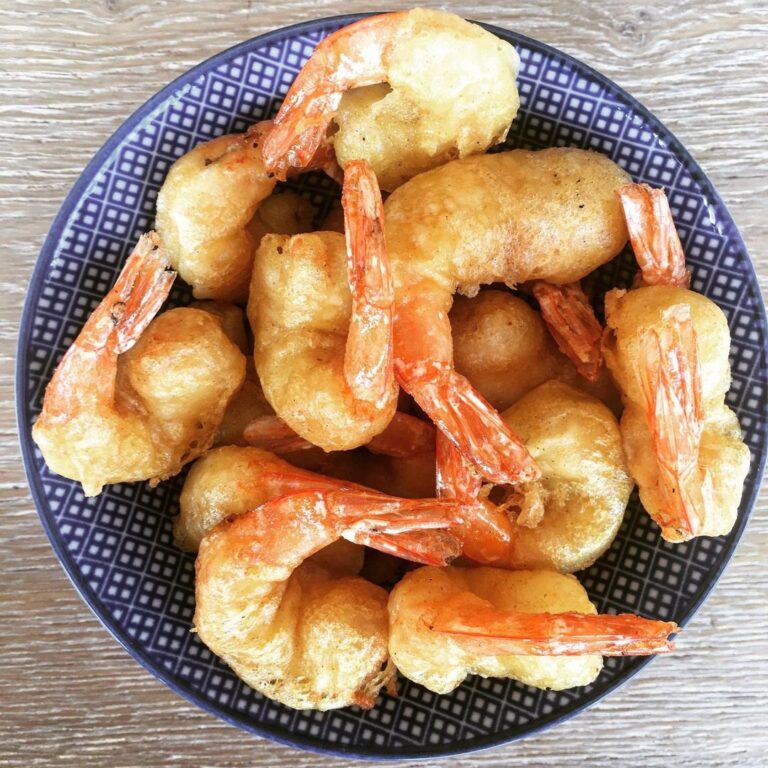 Beignets de scampis sauce aigre douce Beignets de scampis sauce aigre douce