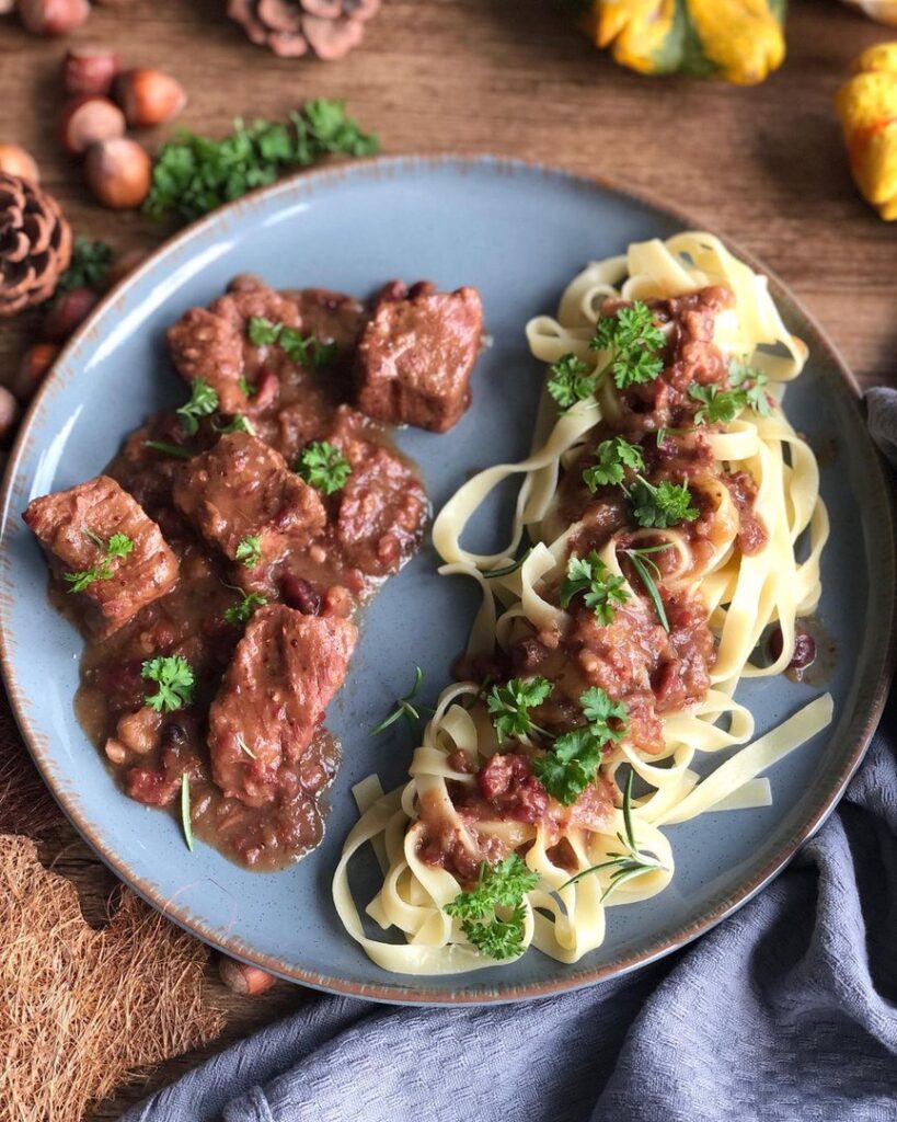 Carbonades de boeufs et airelles