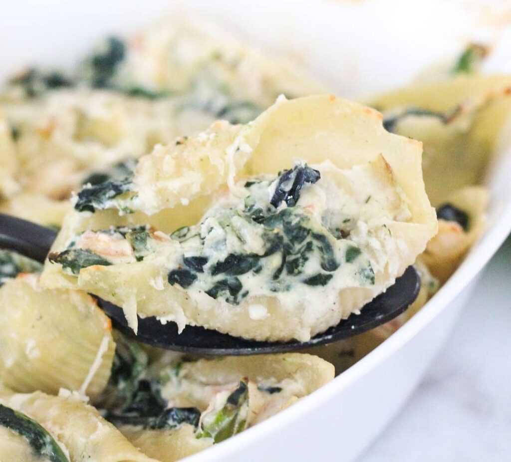 Conchiglies farcies saumon, ricotta & épinards