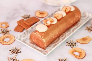 Bûche pomme, vanille et speculoos