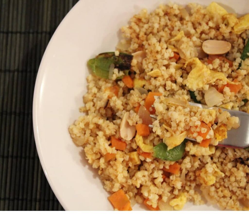 Millet aux oeufs et petits légumes